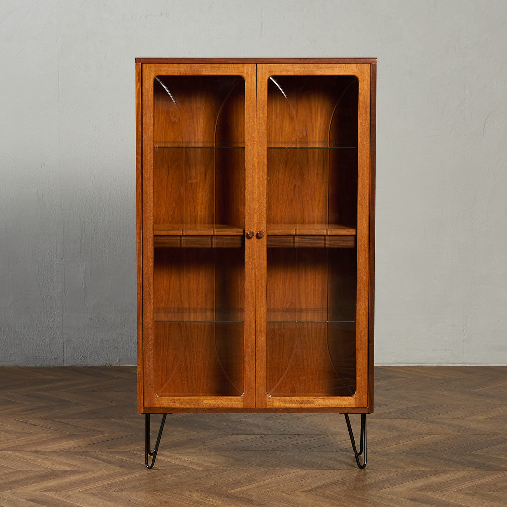 Fresco ガラス ブックケース カスタム アイアン ヘアピンレッグ