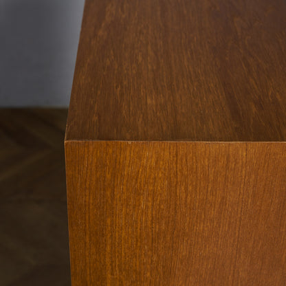 Form FIVE ヴィンテージ ブックケース (カスタム アイアン ヘアピンレッグ)