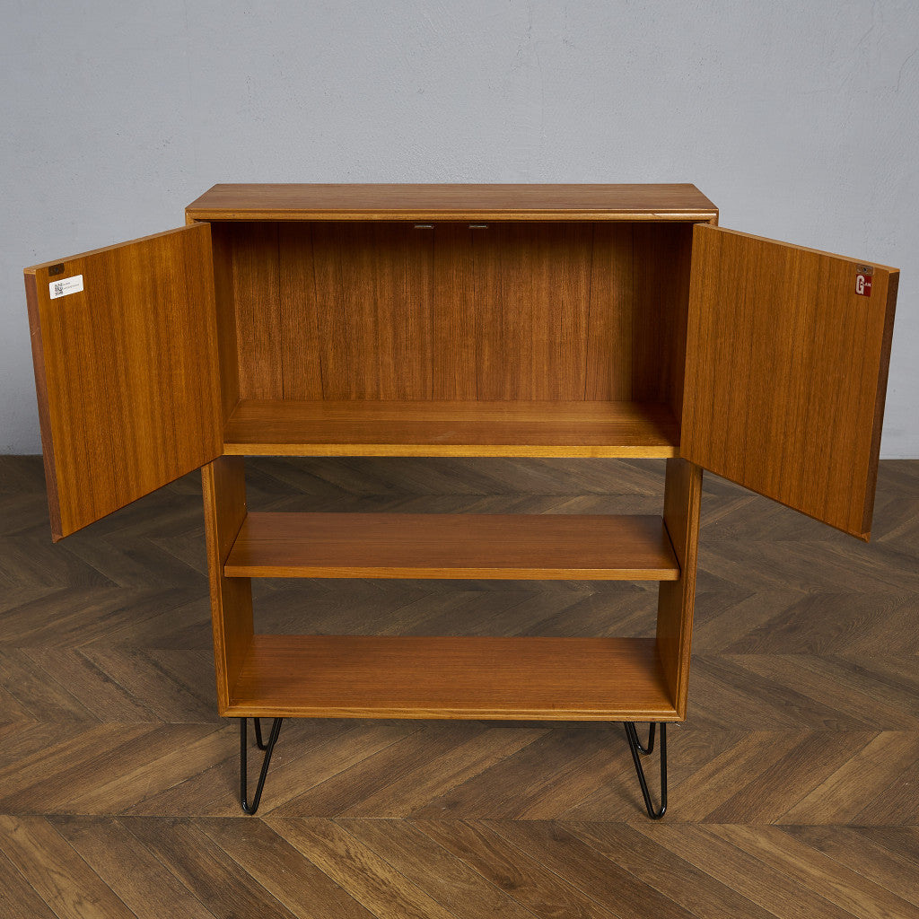 Form FIVE ヴィンテージ ブックケース (カスタム アイアン ヘアピンレッグ)