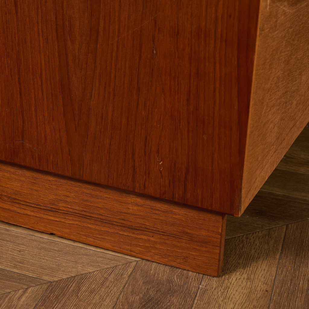 Fresco ヴィンテージ サイドボード