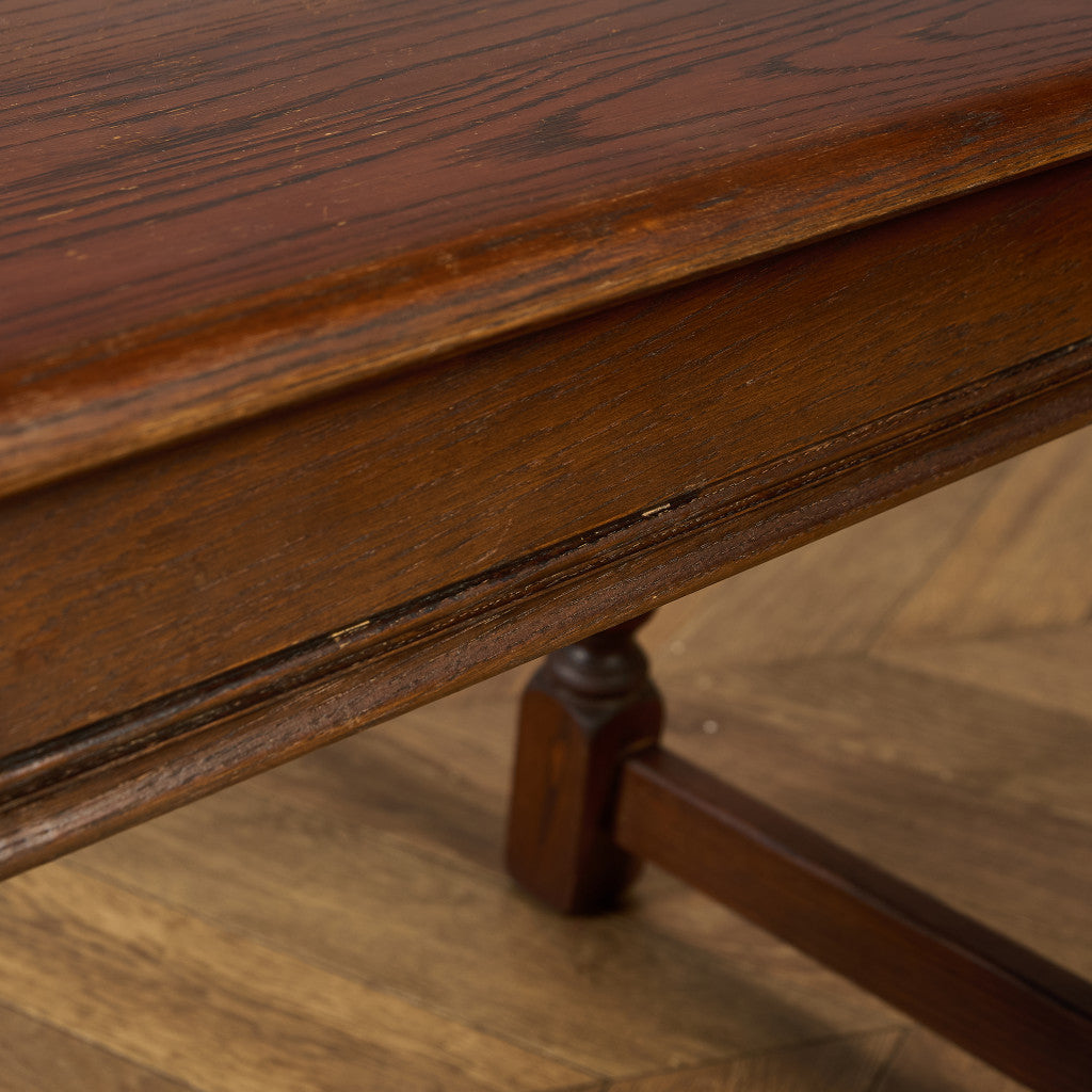 ネストテーブル