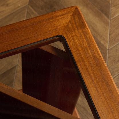 デンマーク ヴィンテージ マガジンラック付き コーヒーテーブル