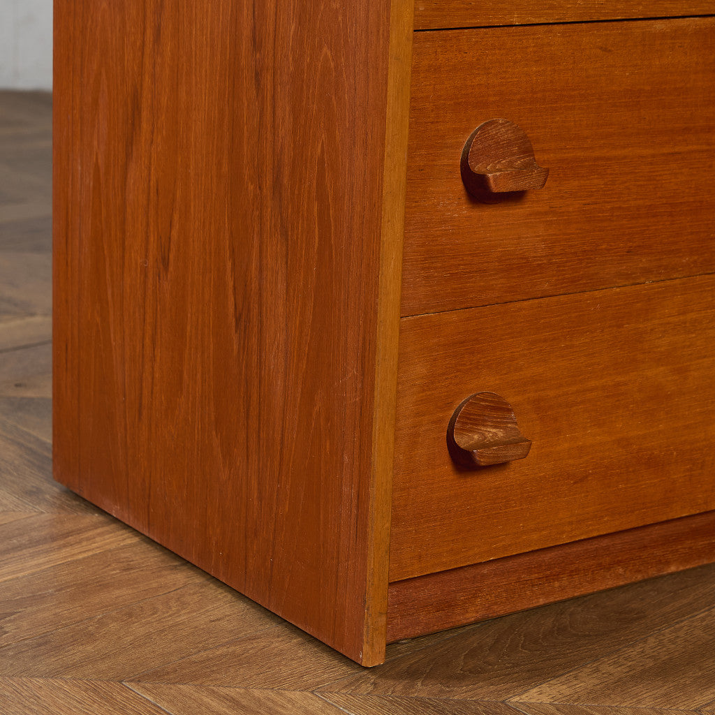 ヴィンテージ 4段 チェスト