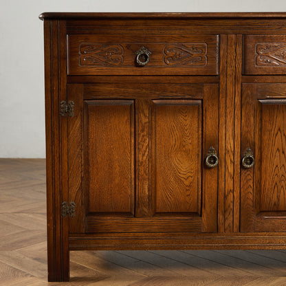 英国 クラシック キャビネット