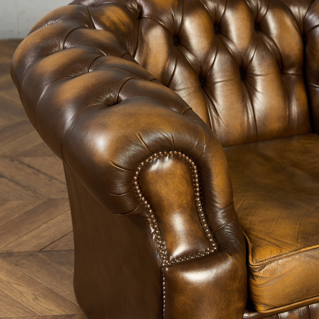 英国 クラシック チェスターフィールド ソファ