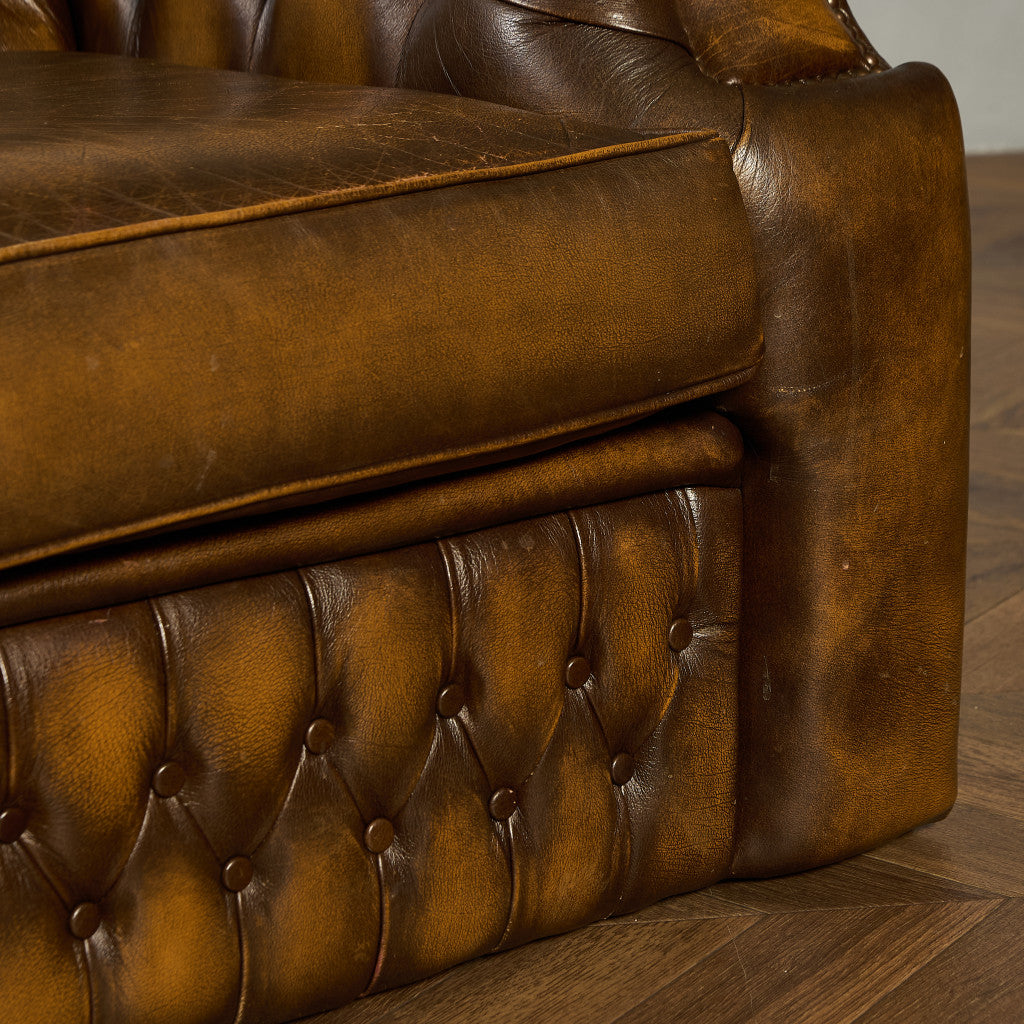 英国 クラシック チェスターフィールド ソファ