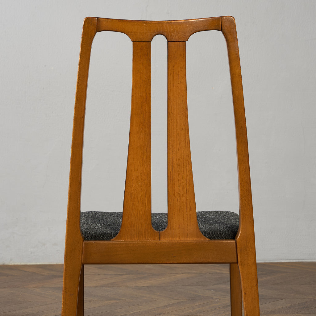 ダイニングチェア  座面張替え済み