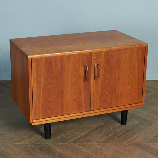 G-PLAN Fresco Vintage Side Cabinet / Custom Wood Legs #78268