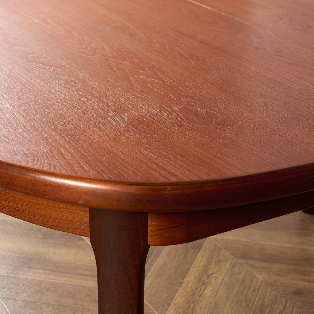 英国 ヴィンテージ オーバル ロング ダイニングテーブル