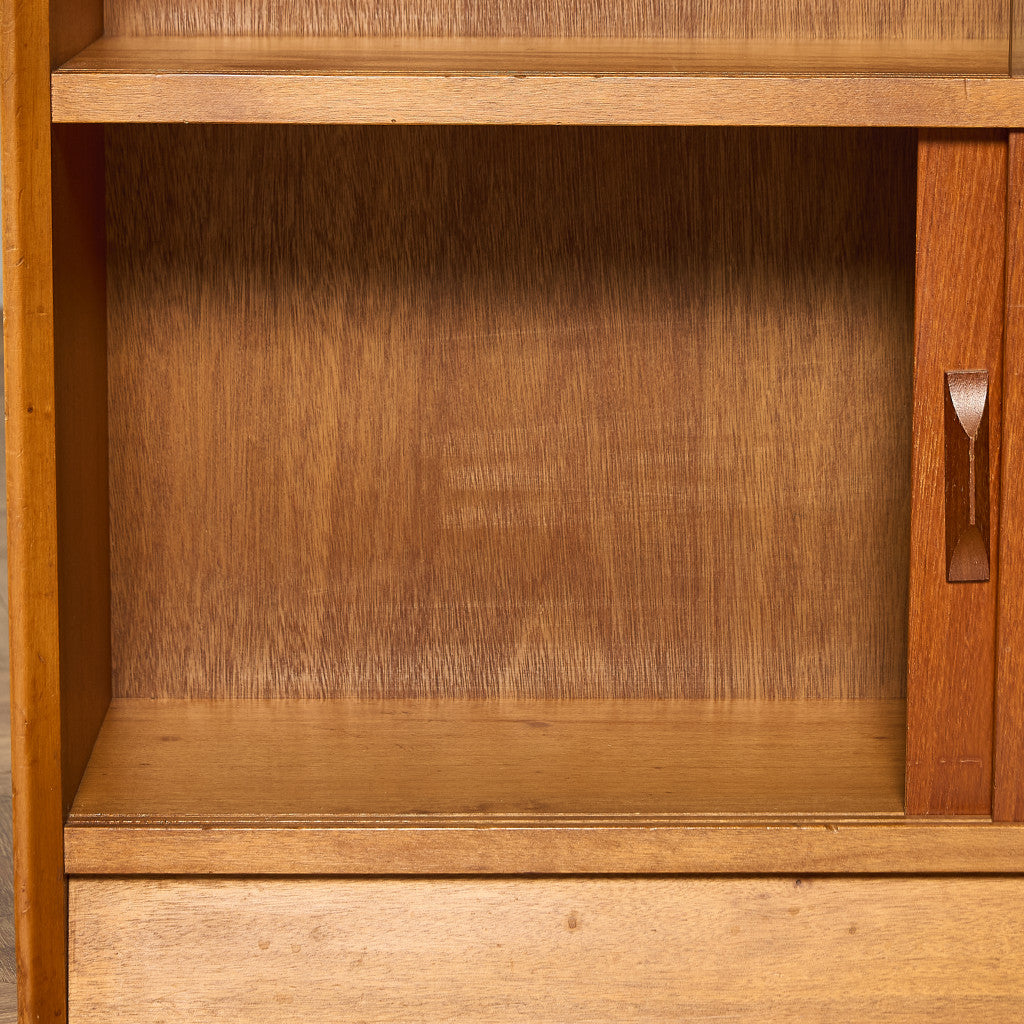 ヴィンテージ ガラスキャビネット