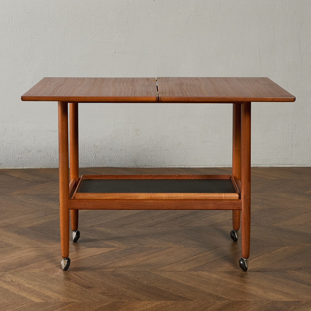 英国 ヴィンテージ ターンリーフ ティートロリー