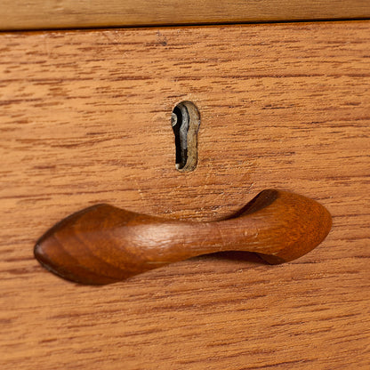 ウォールユニット