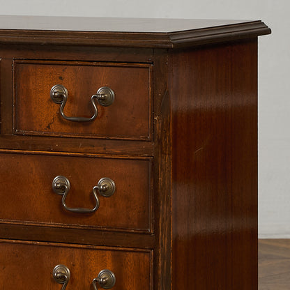 英国 クラシック 4段 サイドチェスト