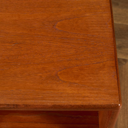 Fresco ナイトテーブル