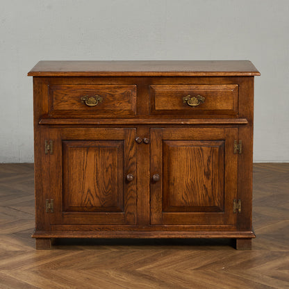 英国 クラシック キャビネット