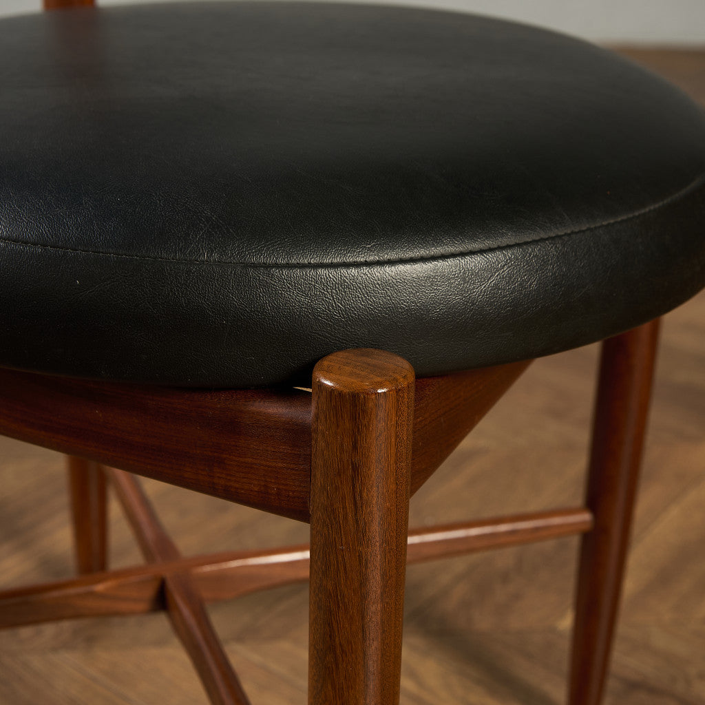 サーキュラーチェア