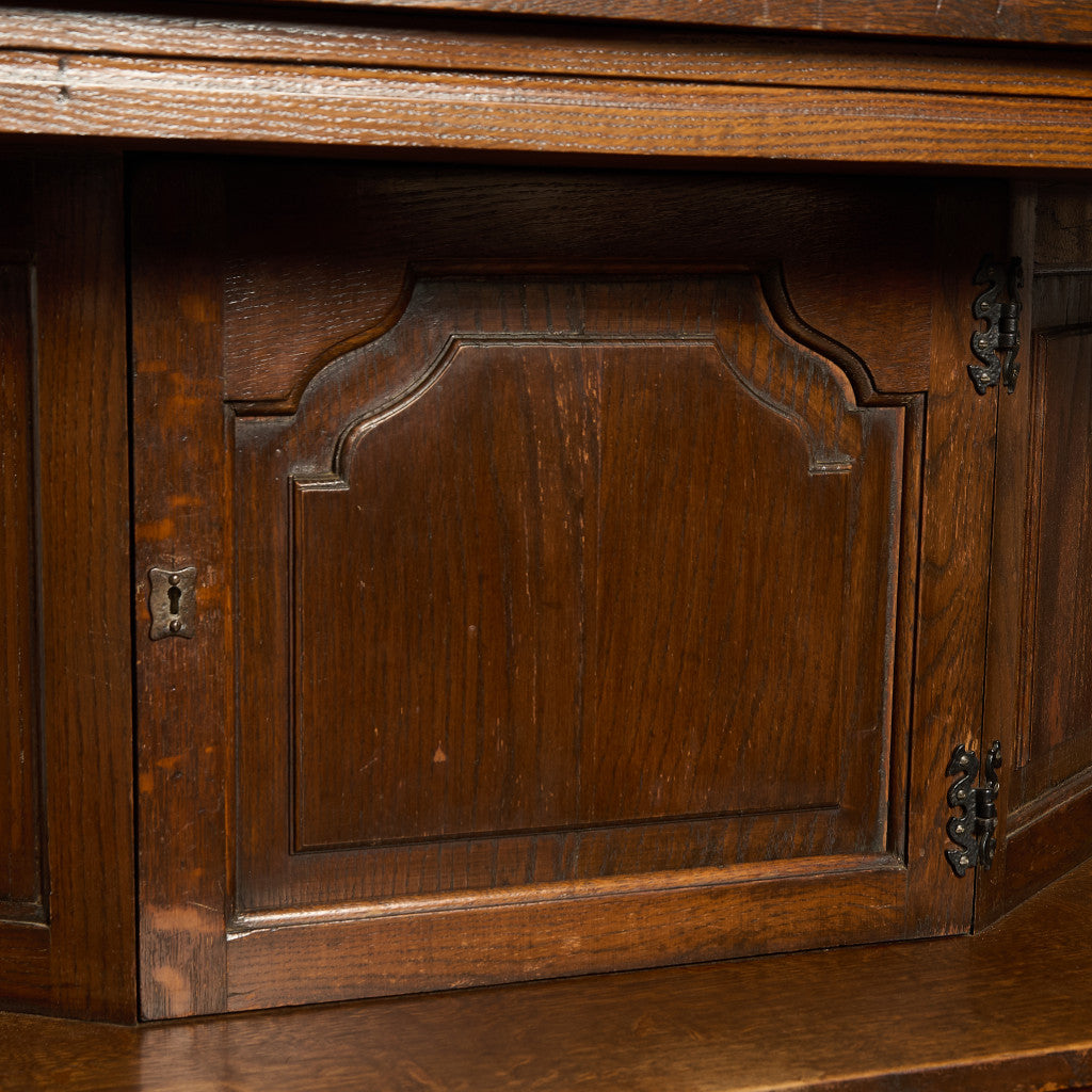 英国 クラシック コートカップボード 食器棚