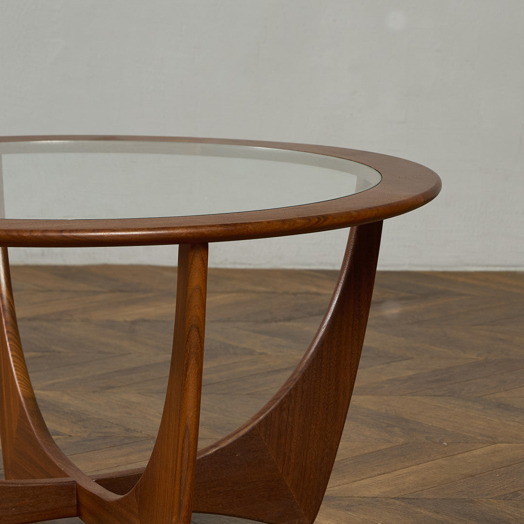 サーキュラー アストロ ヴィンテージ センターテーブル Occasional Table (8040)