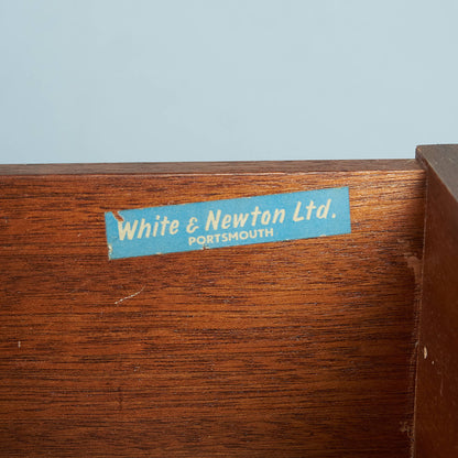 White &amp; Newton Vintage 6-Drawer Chest #85350