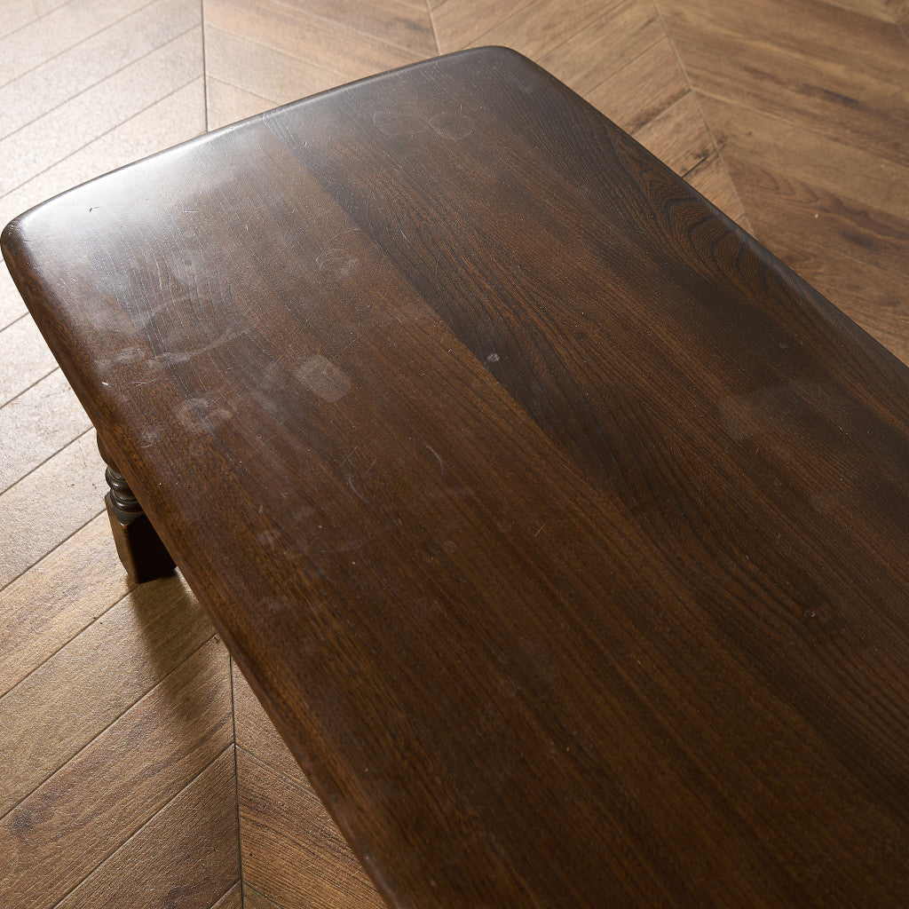 ネスト コーヒーテーブル