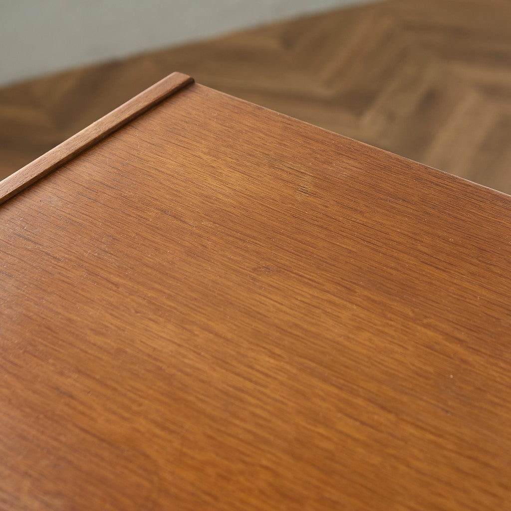 Tola&white 7段 チェスト