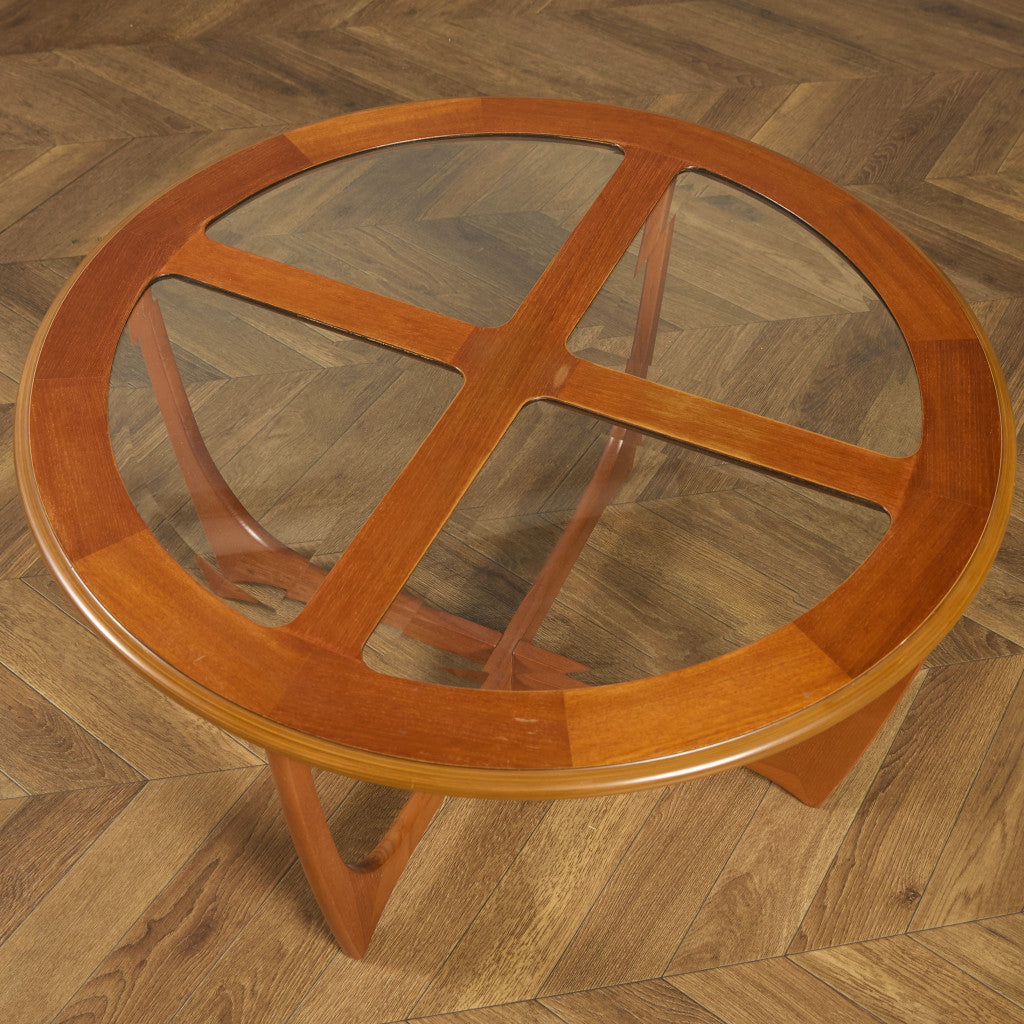 ヴィンテージ ガラストップ ネスト コーヒーテーブル