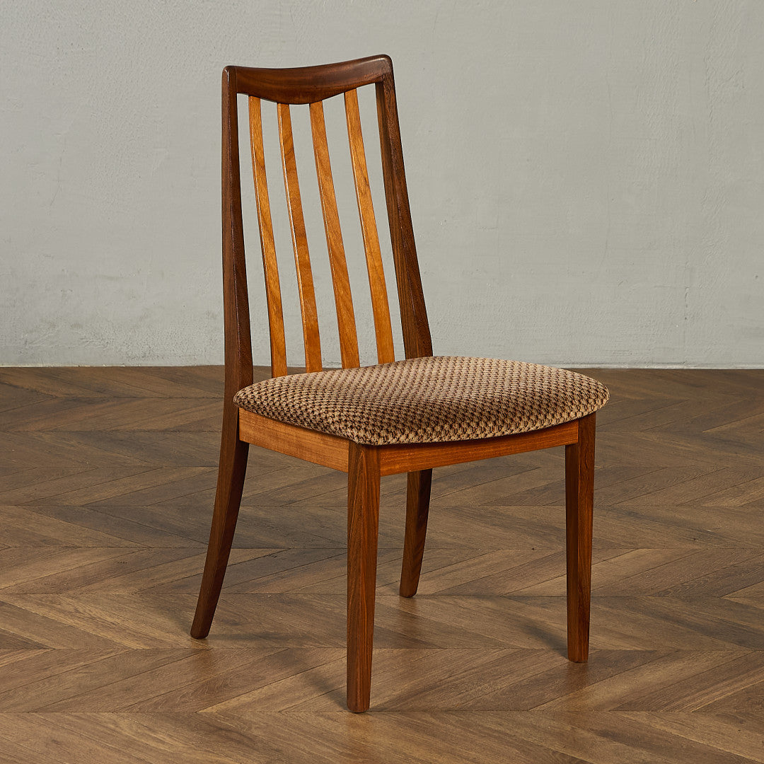 スラットバックチェア (4540)