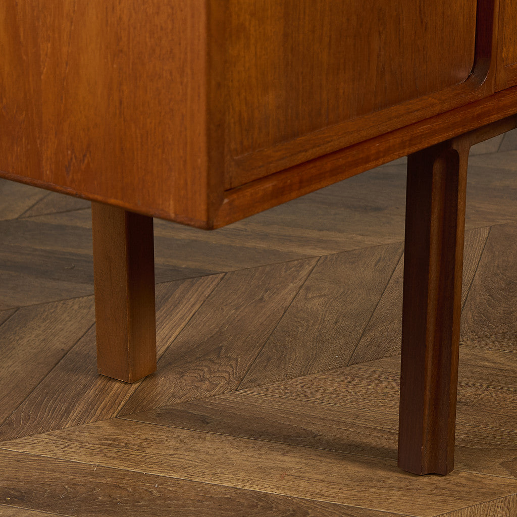 ヴィンテージ サイドボード