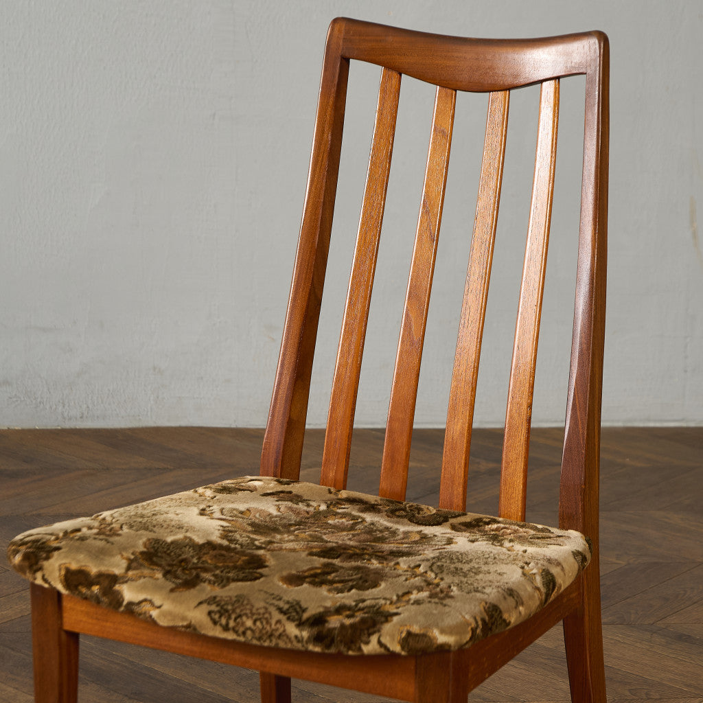 スラットバックチェア (4540)