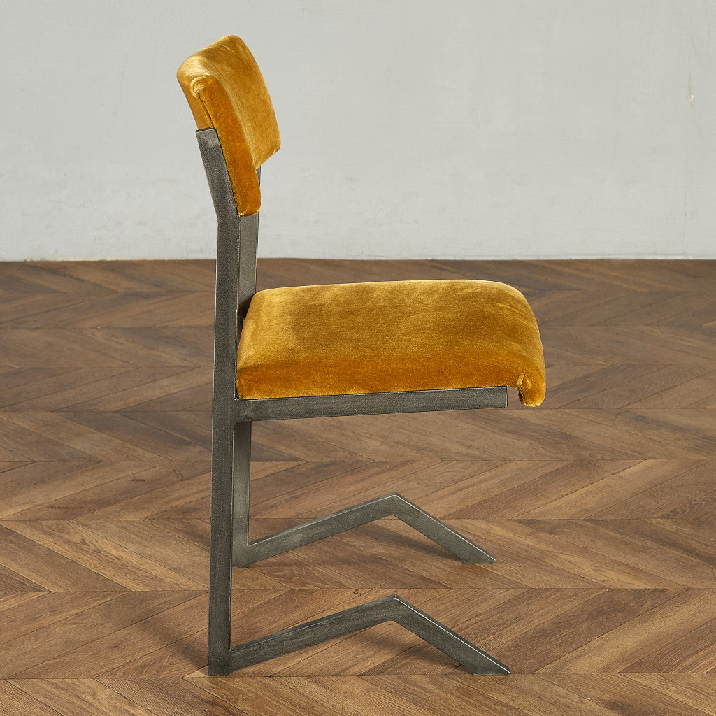 イギリス ヴィンテージ チェア #98671 – camori ヴィンテージ家具