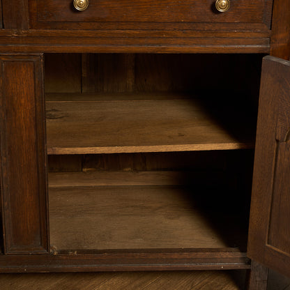 英国 クラシック コートカップボード 食器棚