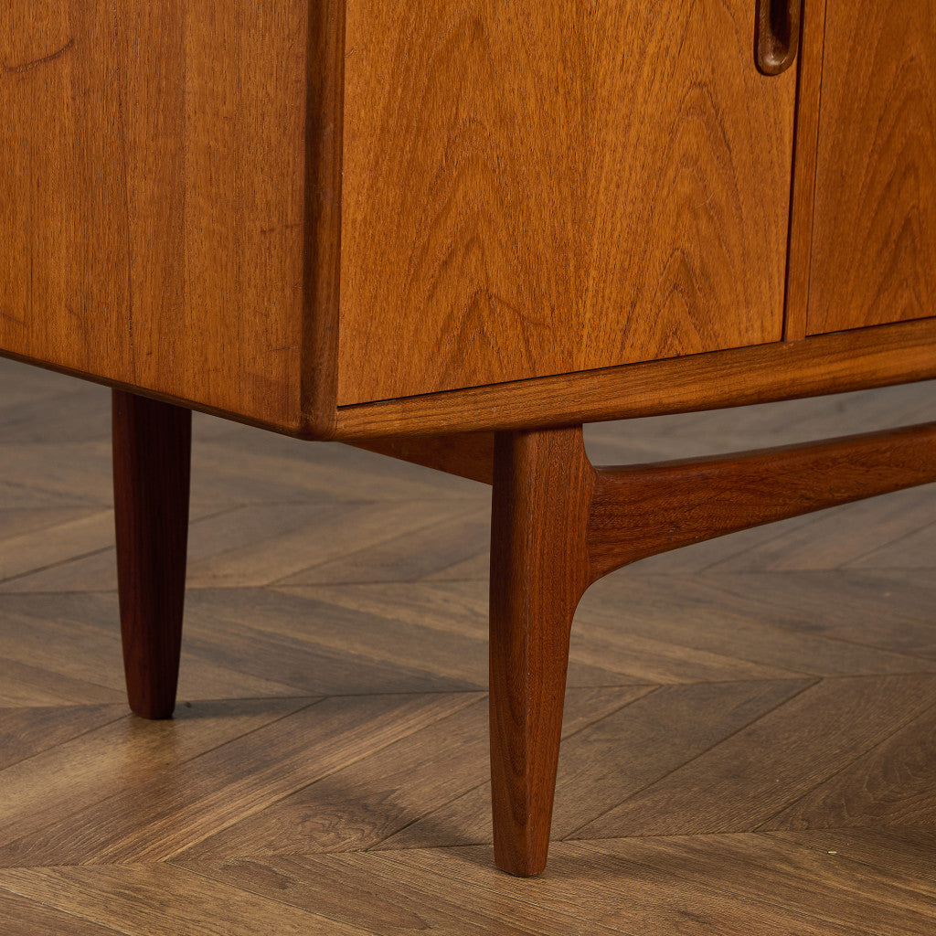 Fresco ヴィンテージ 脚付き サイドボード (4072)