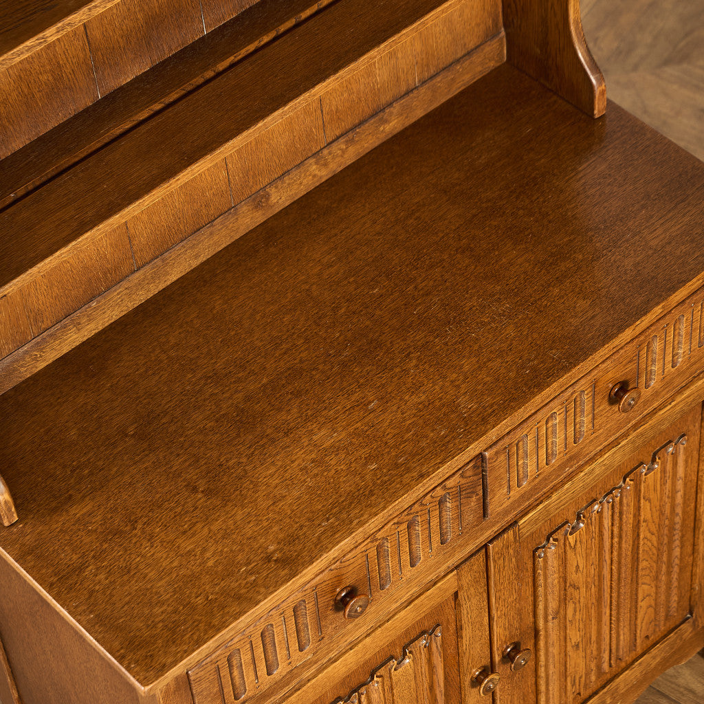 英国クラシック ウェルシュドレッサー  食器棚