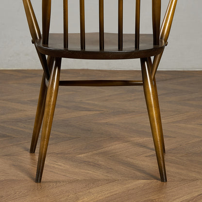 ヴィンテージ クエーカー アームチェア ラウンドゴールドラベル