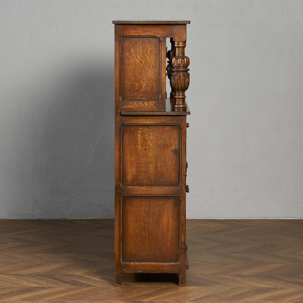 英国クラシック コートカップボード #87044