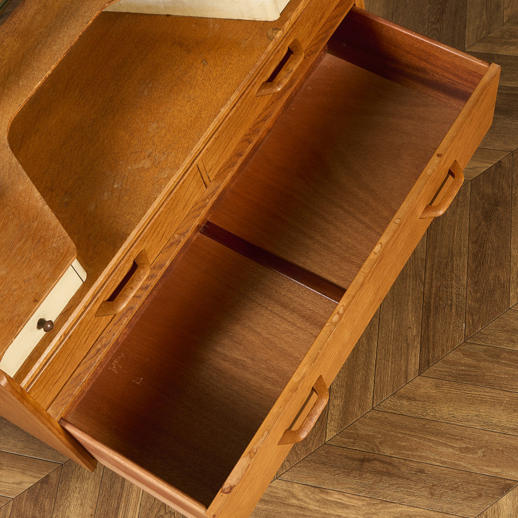 Chinese white ヴィンテージ ドレッシングチェスト ドレッサー 初期ゴールドラベル