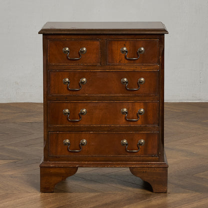 英国 クラシック 4段 サイドチェスト