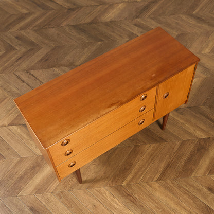 イギリス ヴィンテージ サイドボード