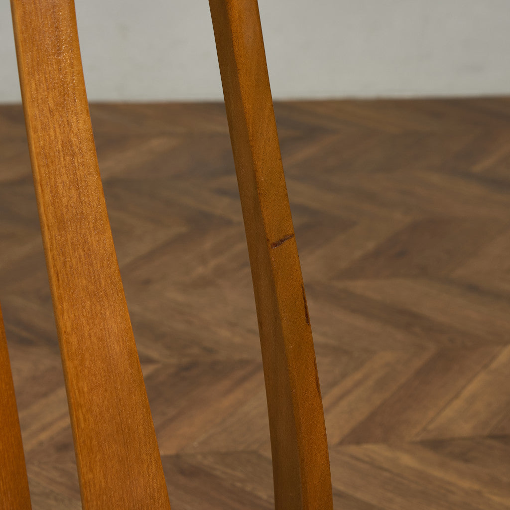 ダイニングチェア  座面張替え済み