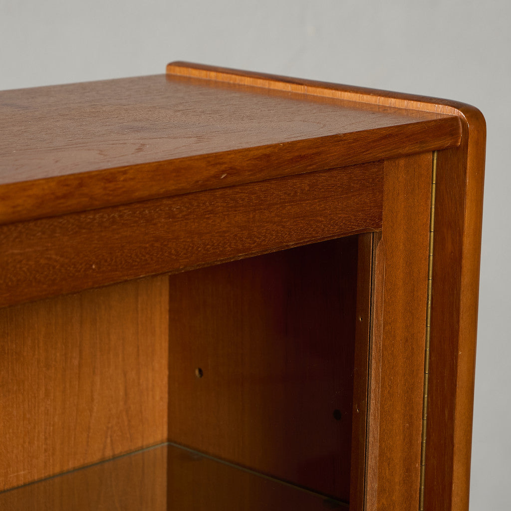 ヴィンテージ ハイサイドボード