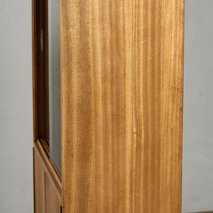 Cumbrae ヴィンテージ ナロー ガラス ブックケース 食器棚