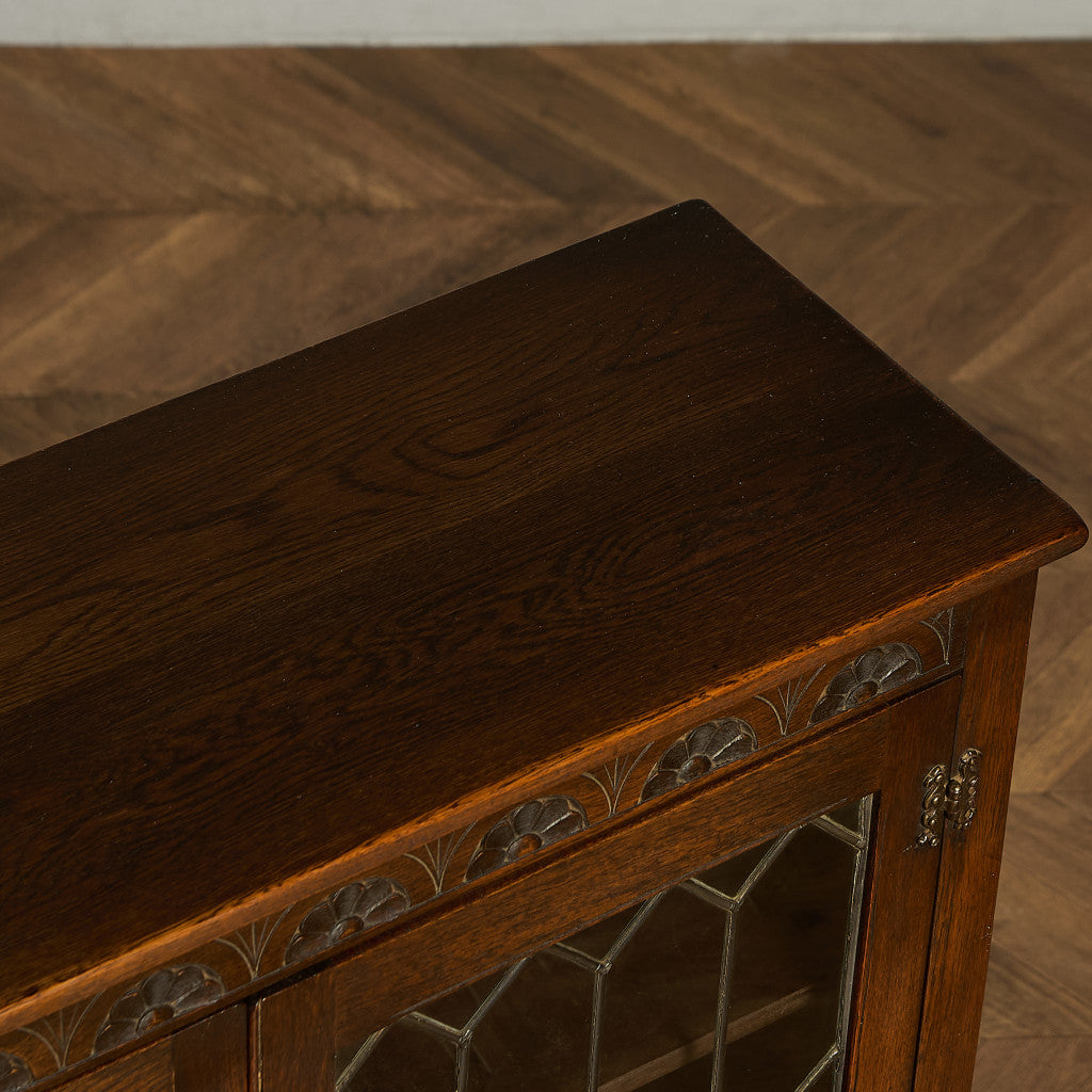 ガラス キャビネット