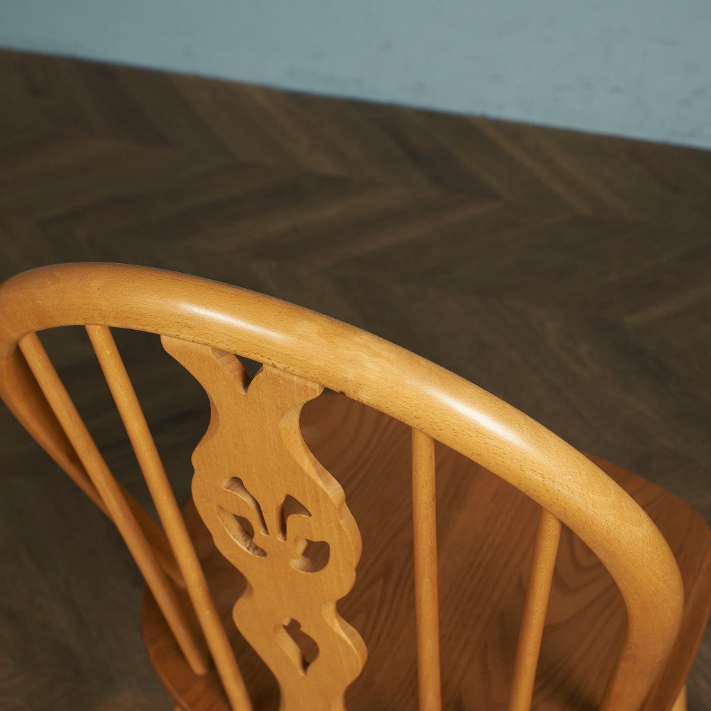 シスルバックチェア