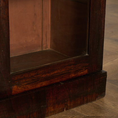 英国 クラシック ガラス キャビネット