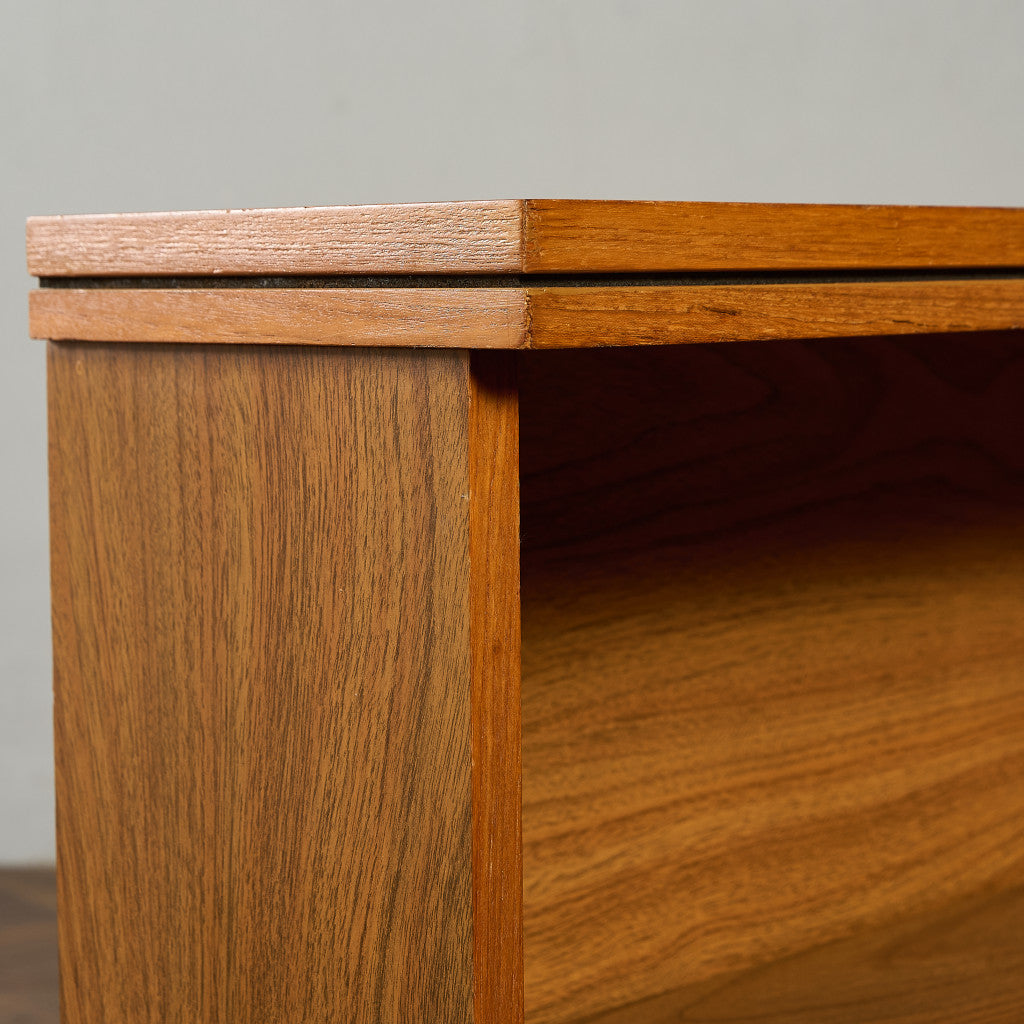 イギリス ヴィンテージ ブックシェルフ