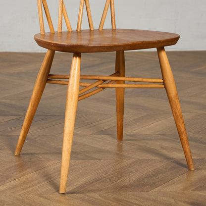 ラティスドチェア