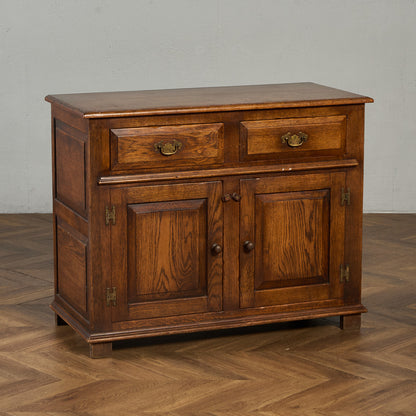 英国 クラシック キャビネット