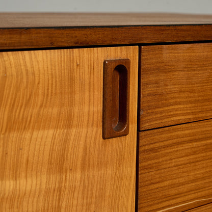 イギリス ヴィンテージ サイドボード