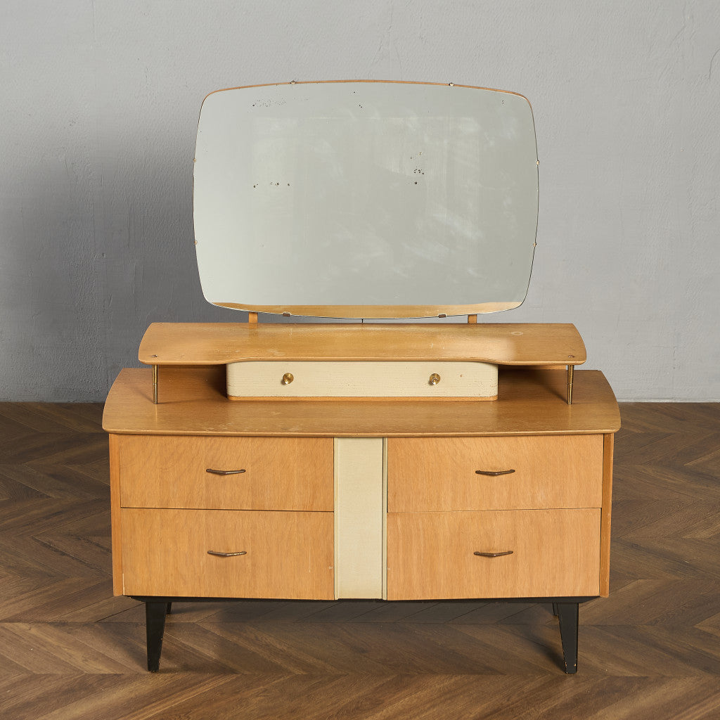 Advance Furniture ヴィンテージ ドレッシングチェスト ドレッサー