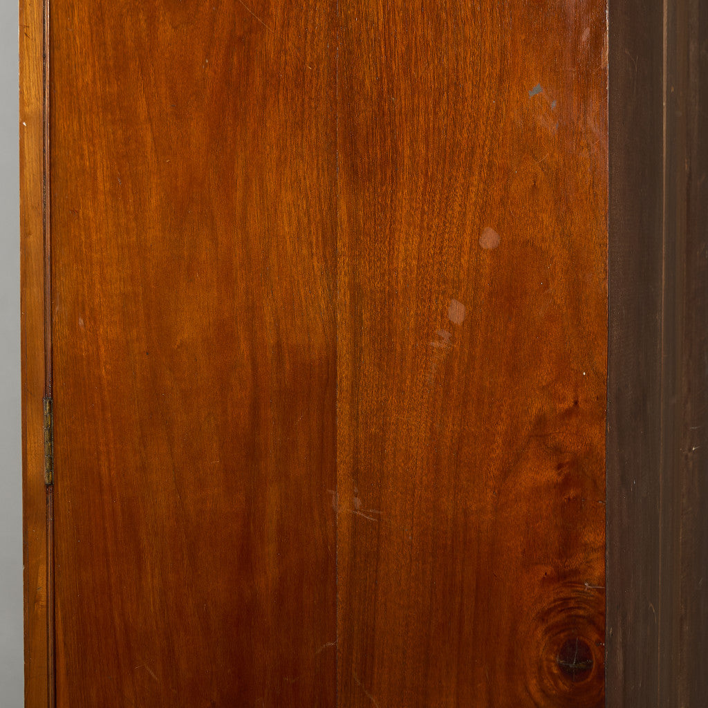 英国 アンティーク ワードローブ